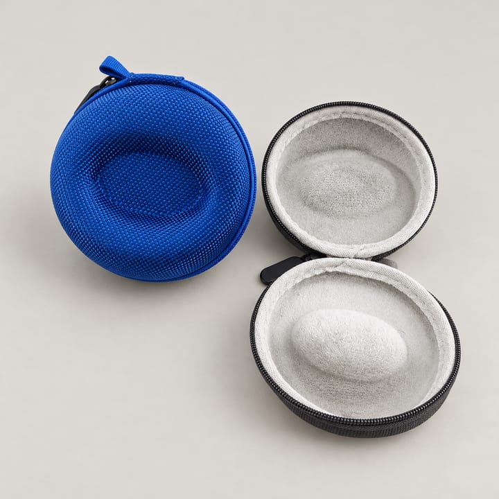 The Round Travel Case