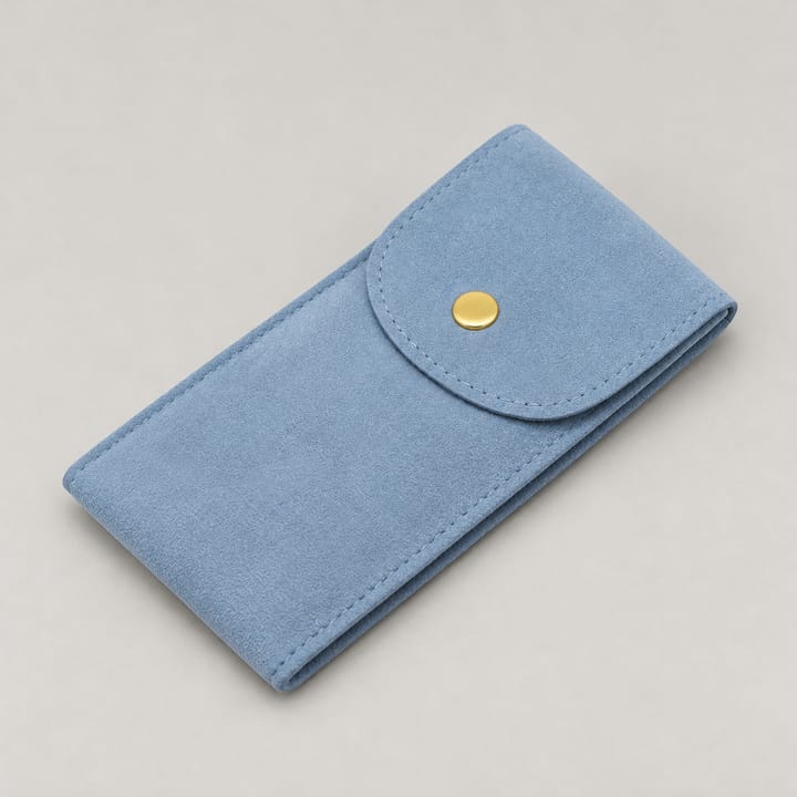 The Velvet Watch Pouch, Light blue